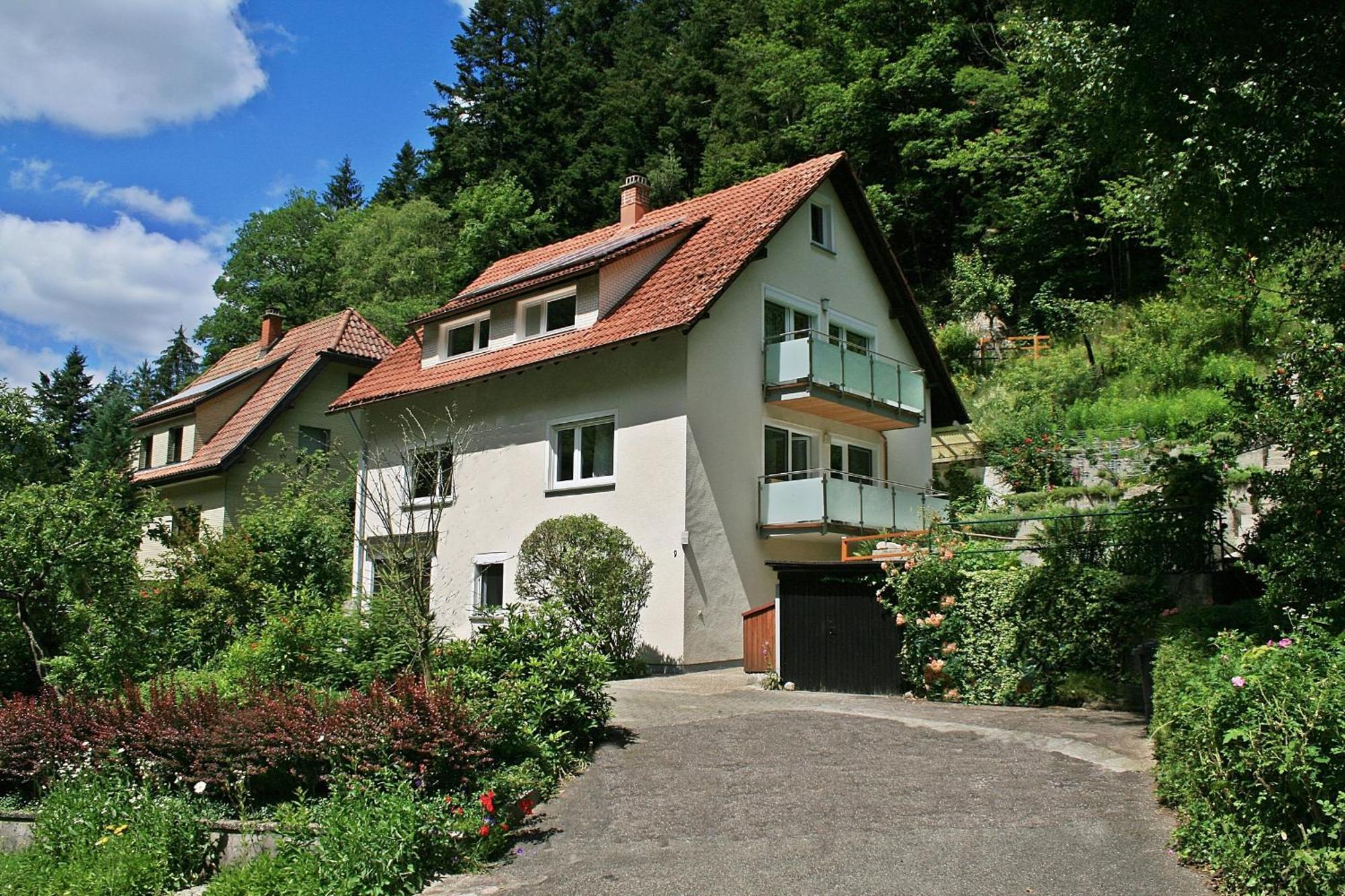 Villa Haus Am Waldrand Triberg im Schwarzwald Exterior foto